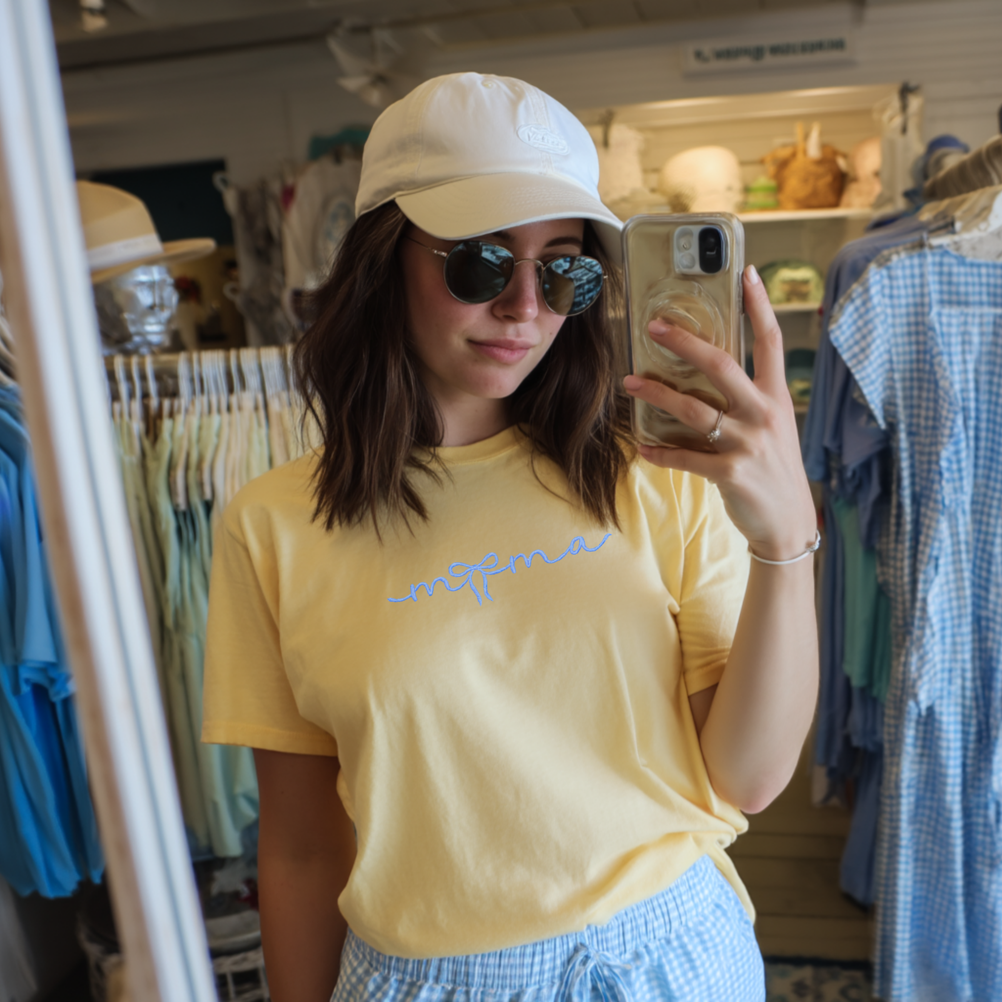 Mama Script Tee Shirt